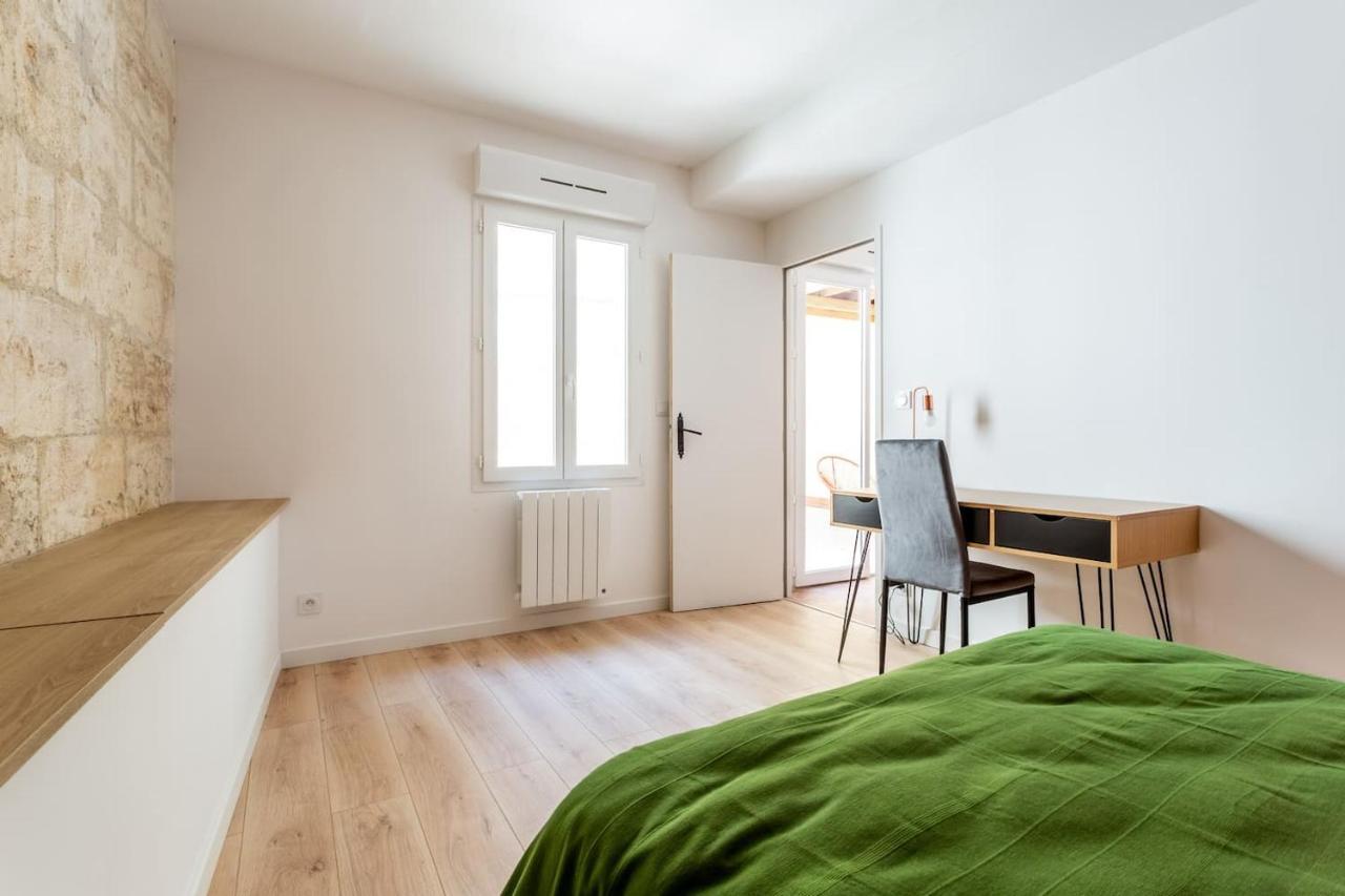 Joli Appartement Avec Jardin / Vieux-Lormont Exterior foto
